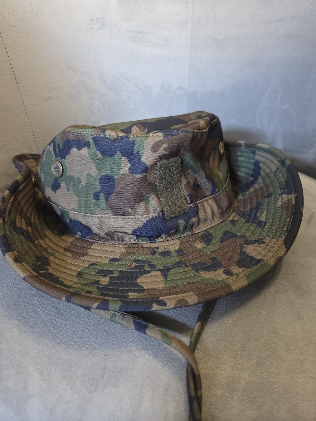 Schweizer Armee Copricapi, berretti & cappellini: Bob Explorer der Schweizer Armée Taz 90 – Nuovo (secondo la descrizione) da Onex venduto da GarageCollector 3