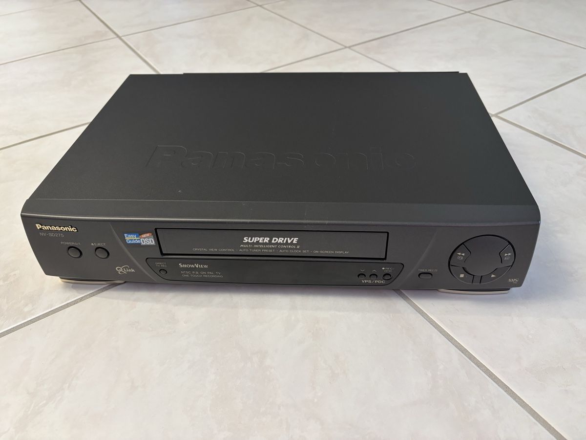 Panasonic Registratori: Panasonic Videorecorder NV-SD275 – Usato da Zufikon venduto da eskilt 1