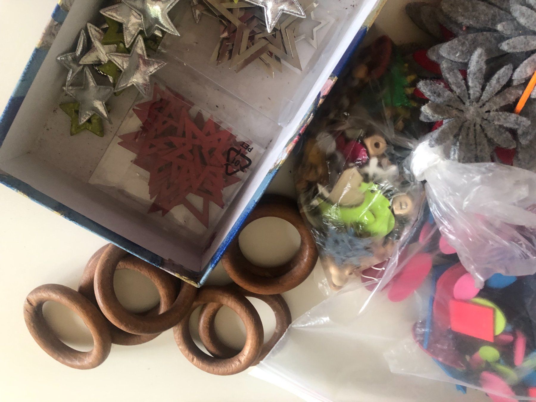 Kit bricolage: Bastelmaterial viele diverse Artikel – Nuovo (secondo la descrizione) da Bassersdorf venduto da sammelfloh 8