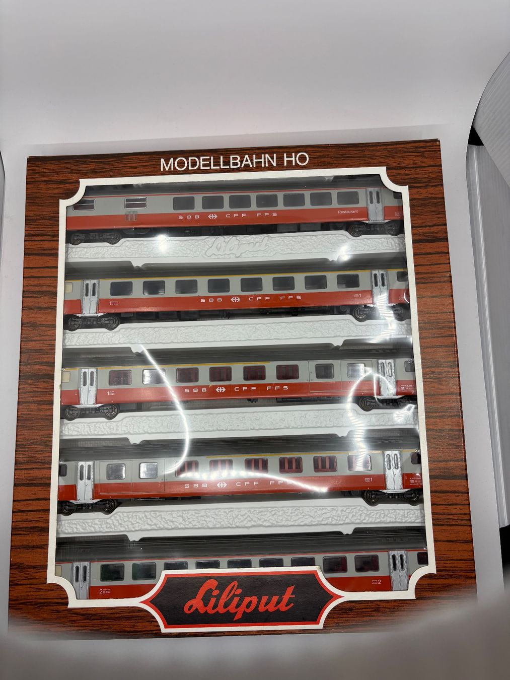 Liliput Modellini di ferrovie: Liliput Wagenset SBB Intercity H0 – Usato da Forch venduto da Hanimann-Robinson