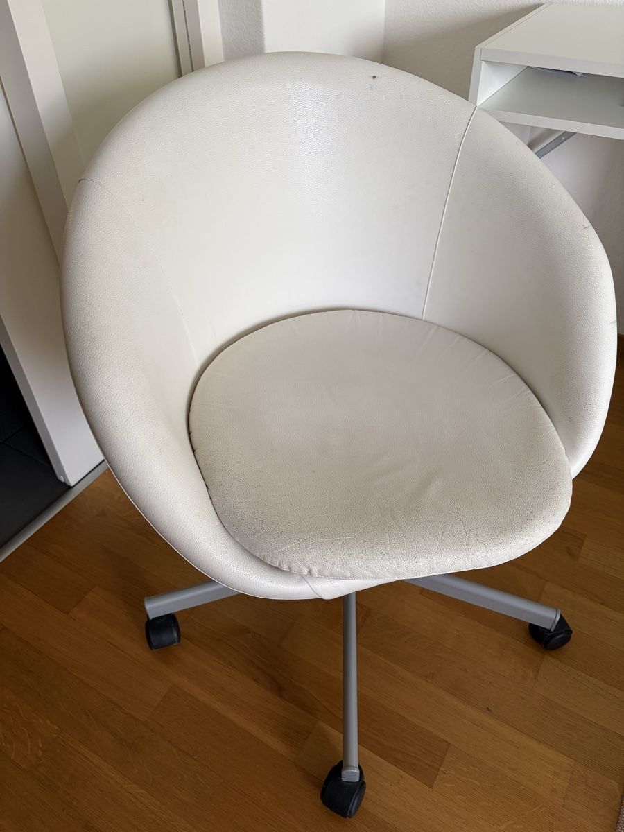 Schreibtische: Bürostuhl & Schreibtisch – Gebraucht aus Urdorf von pmr_rb2x 1