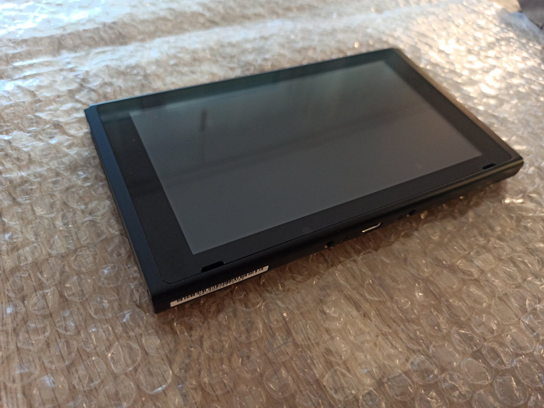 Nintendo Consoles: Original Nintendo Switch V2 Tablet (Jahr 2022) NSW - TOP – D'occasion à Oberweningen par mar_87mx 3