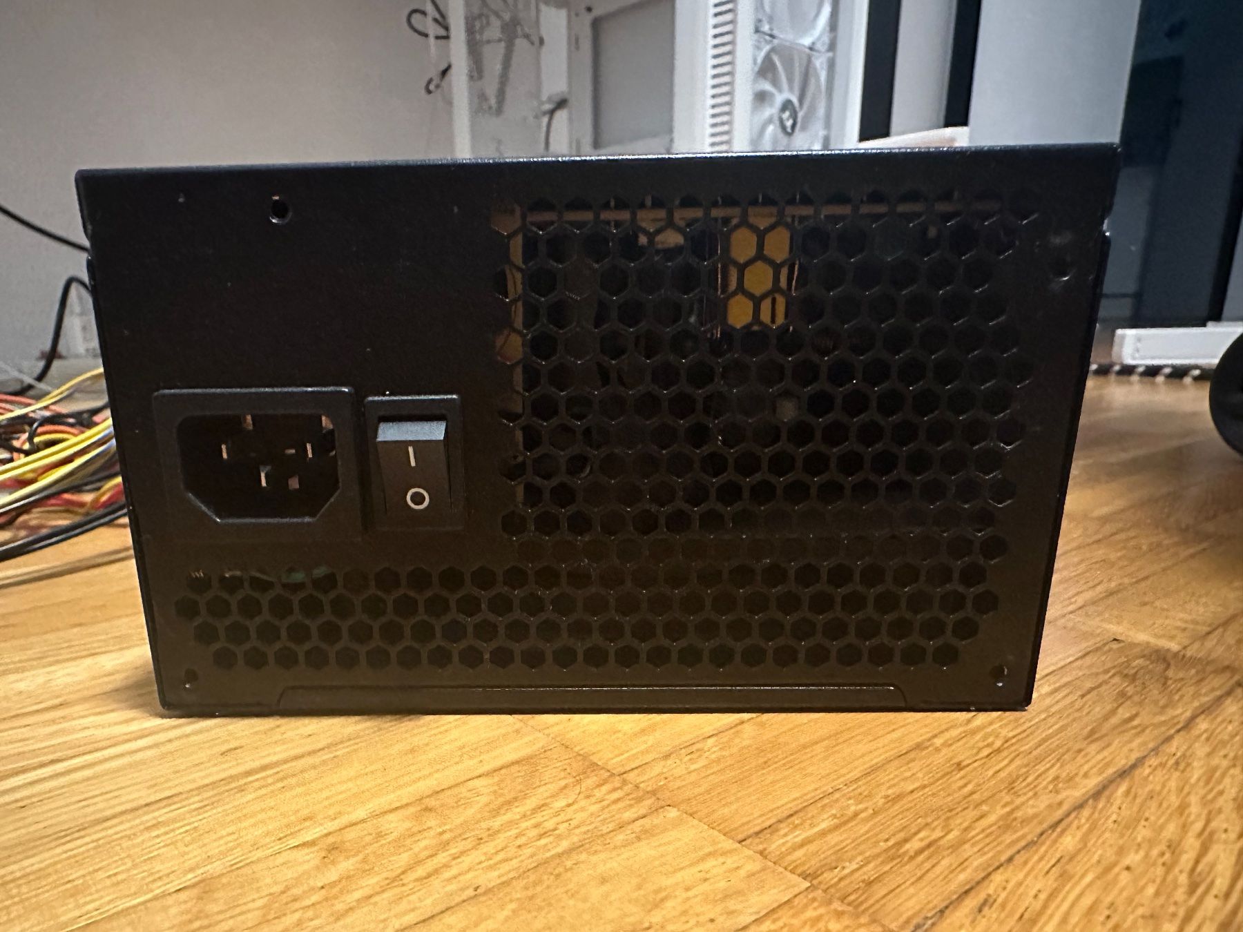 PC: HEC-450TC-4WEM 450W – Usato da Lugano venduto da tit_bcf8 2