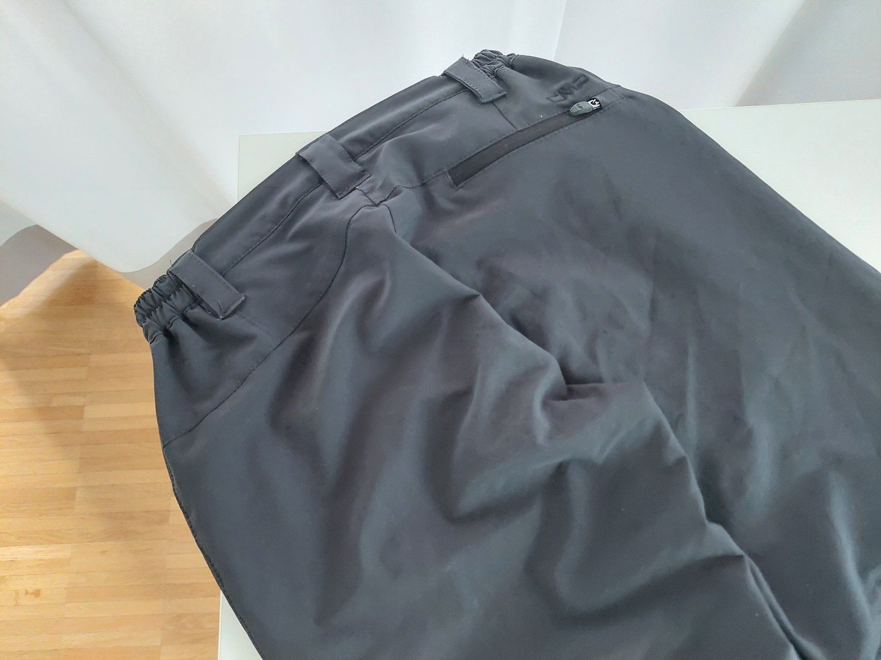 CMP Pantaloni: CMP Zip-Off Wanderhose Dunkelgrau , Grösse 152 – Usato da Zürich venduto da Lacoste06 3