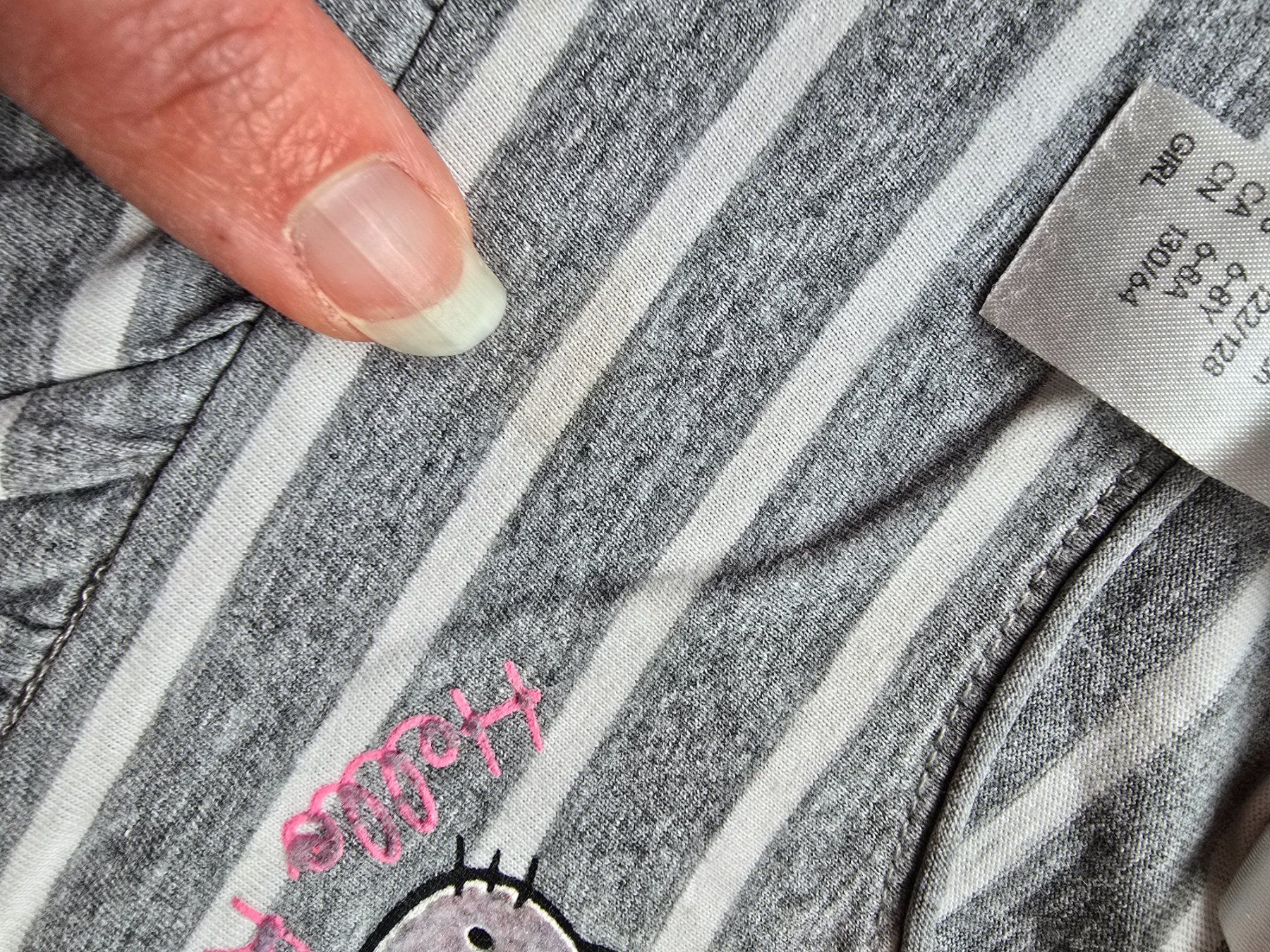 Camicette, T-shirt & Top: Hello Kitty Shirt Gr. 122 - 128 – Usato da Büttikon AG venduto da Amineah 3