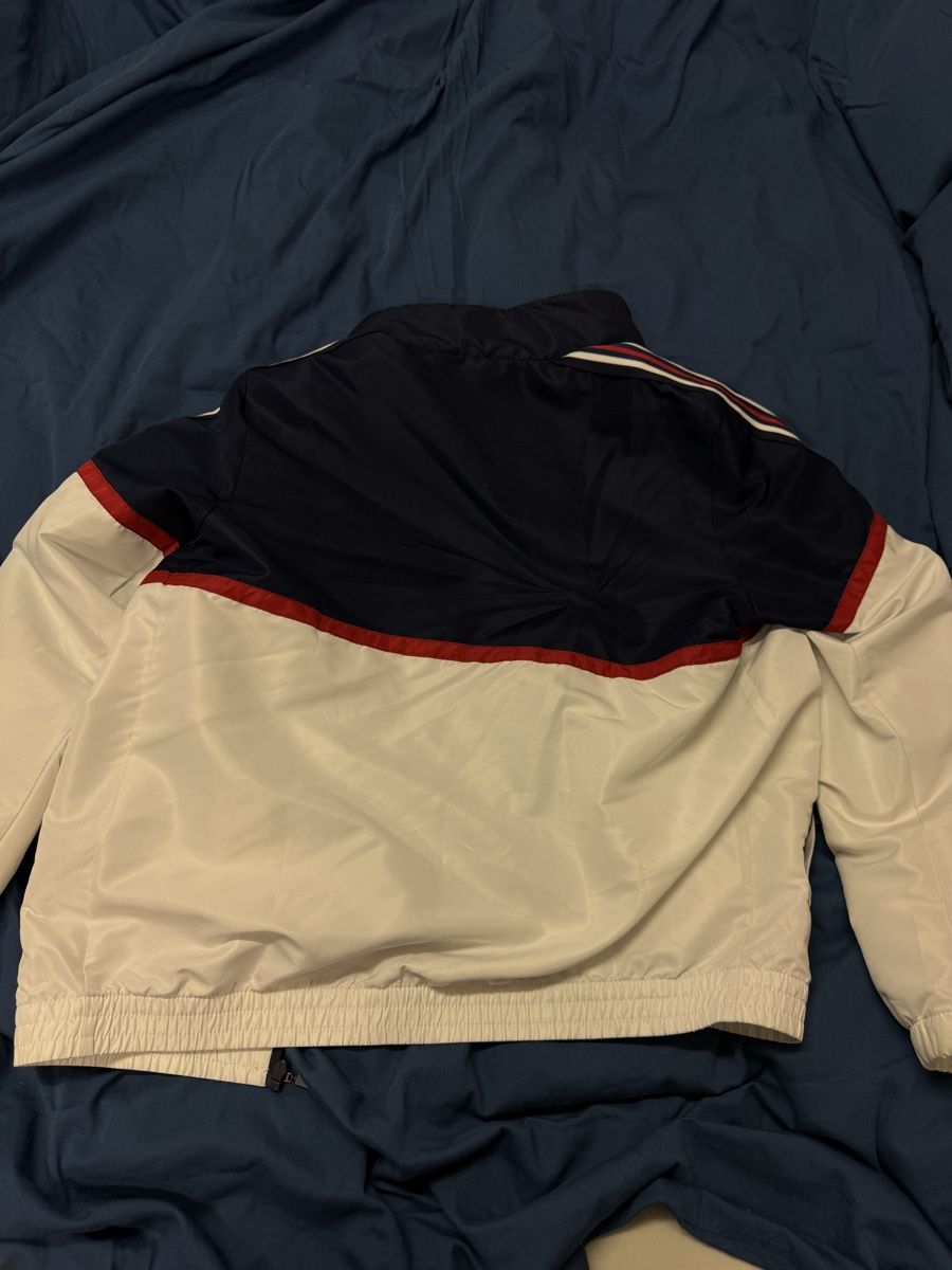 Vestes: Jacke – D'occasion à Pratteln par jas_w9yt