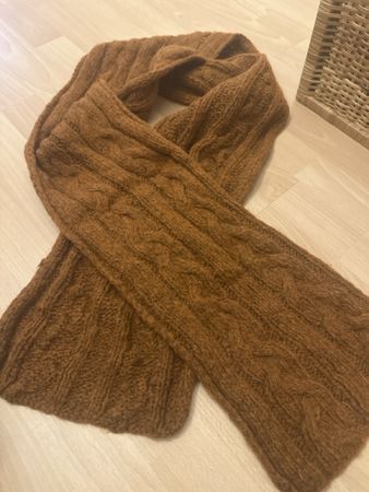 Wunderschöner Strickschal rostbraun
