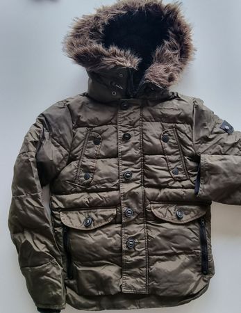 Superdry Winterjacke Gr. S, Khaki mit Kapuze & Pelzrand