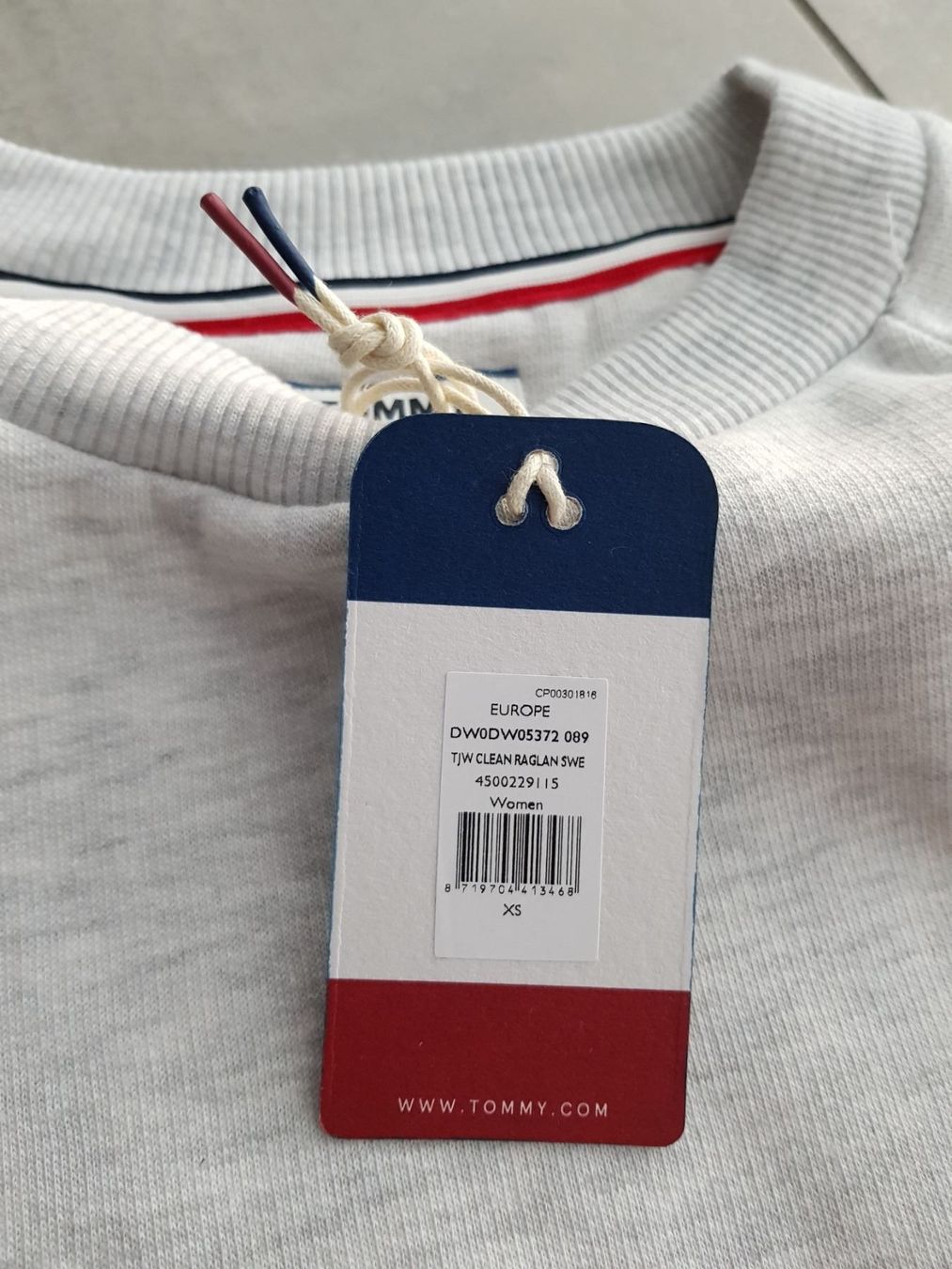 Jeans: neu!Tommy Jeans Clean Raglan original – Nuovo e nell'imballaggio originale da bellinzona venduto da zeus6535