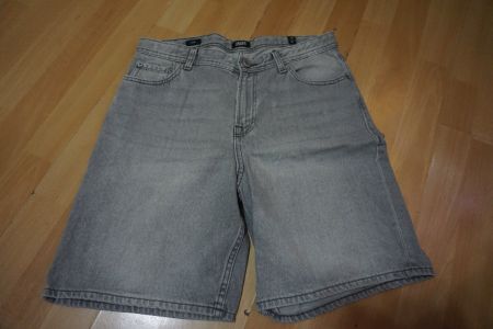 Jeans Shorts Grau Gr. 170 Loose Fit