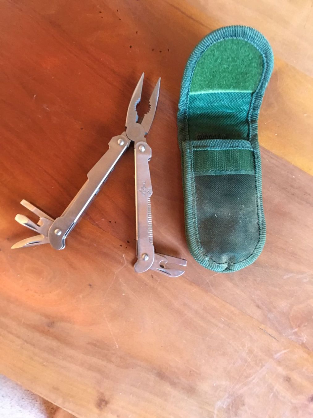 Coltelli tascabile: Multi-Tool – Usato da Arch venduto da seil819
