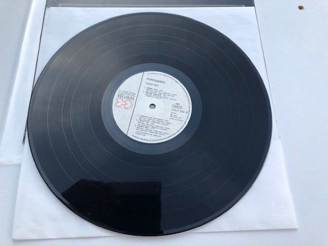 Dischi in vinile: Hurriganes – Usato da Aarwangen venduto da Jukebox3 6