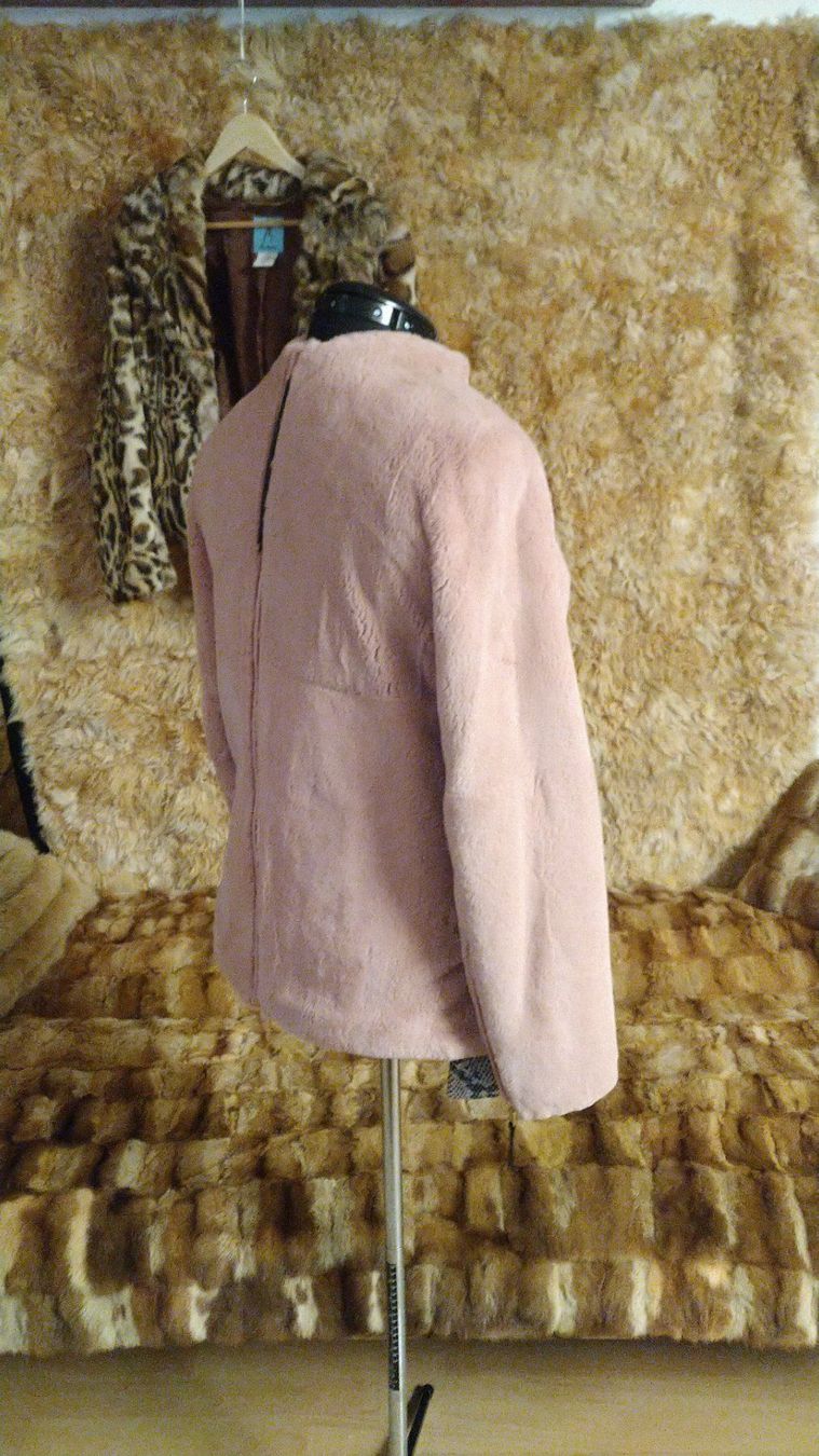 Coach Giacche: Pelz Pullover Poncho rabbit echt COACH – Nuovo e nell'imballaggio originale da Obergösgen venduto da crystalfox 2