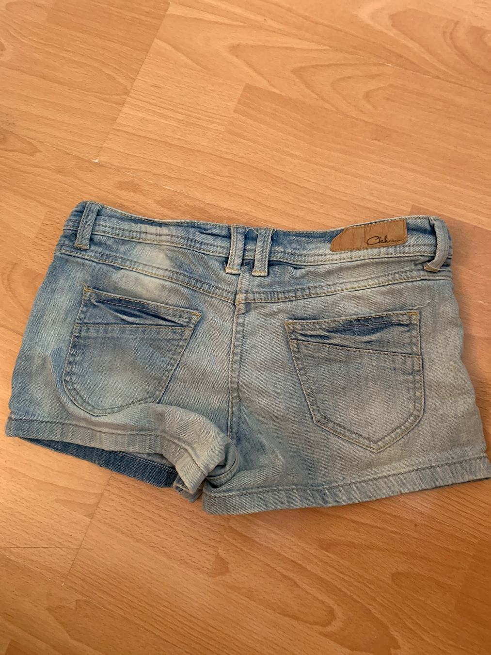 C&A Jeans: Short en jeans stretch taille 38 – Gebraucht aus MEYRIN von Gwendo10 1