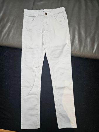 leichte H&M Mädchen Jeans, weiss, Gr. 146, sehr guter Zustan