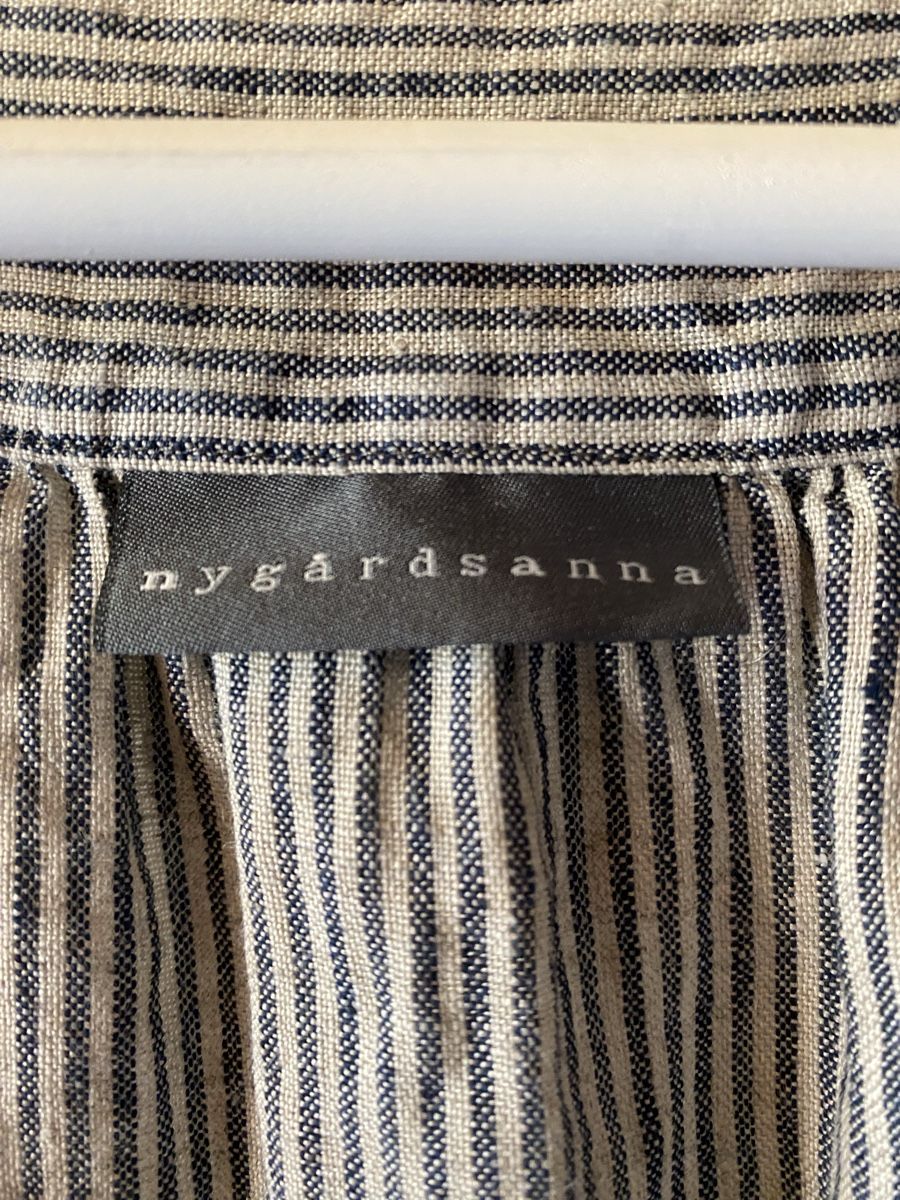 Nygårdsanna Top: Nygardsanna linen top – Nuovo (secondo la descrizione) da Mont-sur-Lausanne venduto da lacasta 2