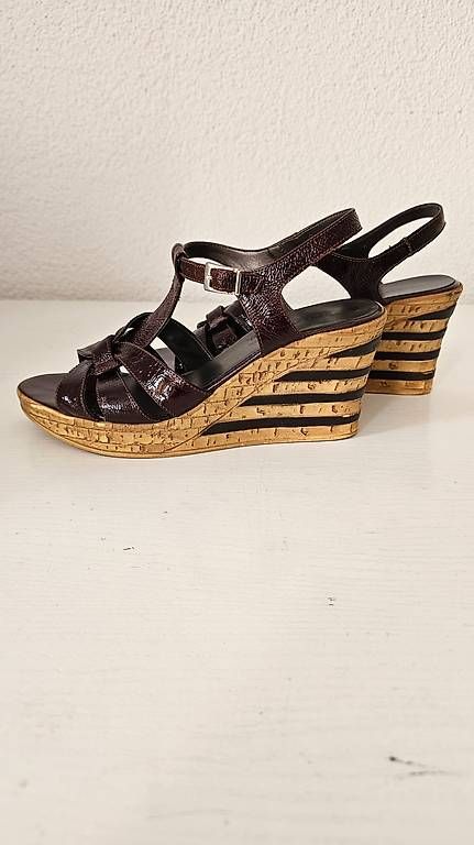 Scarpe da donna: Tamaris Lack-Sandale mit Kork-Keilabsatz – Usato da Sursee venduto da nei_7klk 1