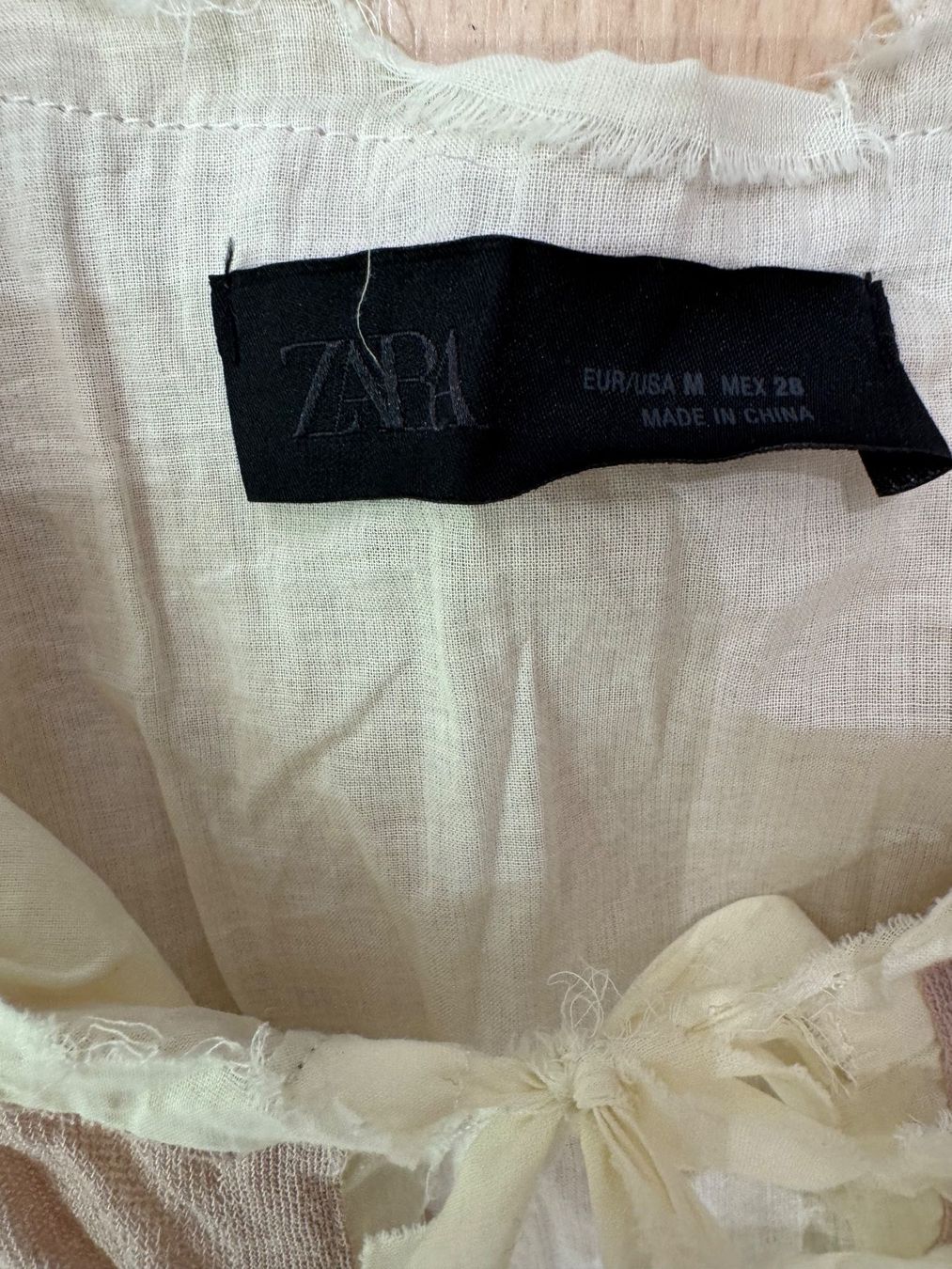 Zara Camicette: Herziges Blusenjäckli, Zara, Gr. M – Nuovo (secondo la descrizione) da Oberrohrdorf venduto da maggys15 4