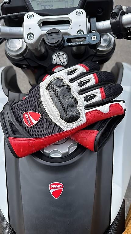 Guanti & manicotti: Ducati Motorrad Handschuhe Neuzustand – Usato da Bubendorf venduto da Erkam 1