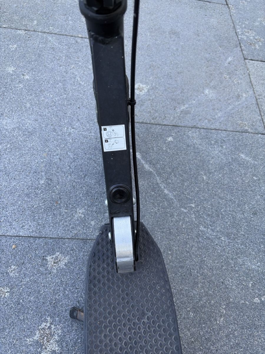Kickboard: Crane micro Scooter, Tretroller faltbar schwarz – Usato da Hägglingen venduto da Enikolaus 3