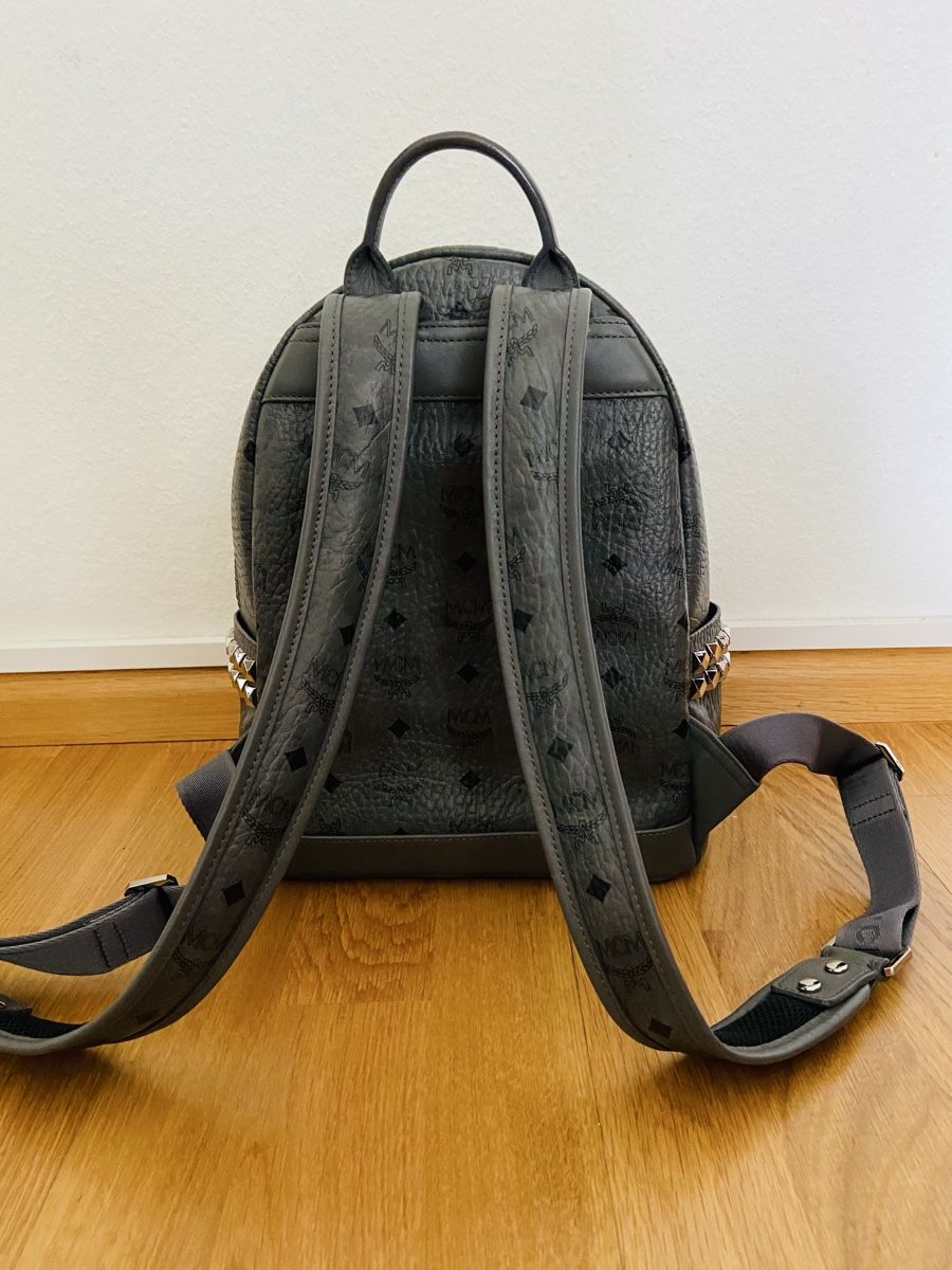 Mcm Rucksäcke: MCM Rucksack Grau – Gebraucht aus Riehen von nah00 2