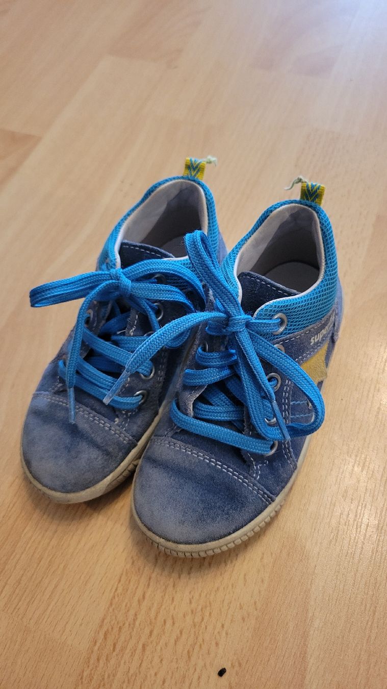 Superfit Scarpe per ragazzi: Kinder Schuhe Grösse 24 – Usato da Muri AG venduto da tabi4fun