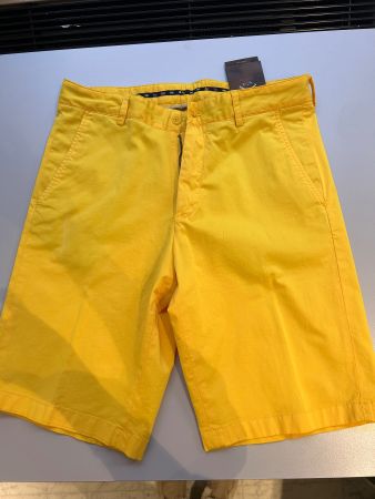 Paul & Shark Bermuda gelb, Gr. 48, neu
