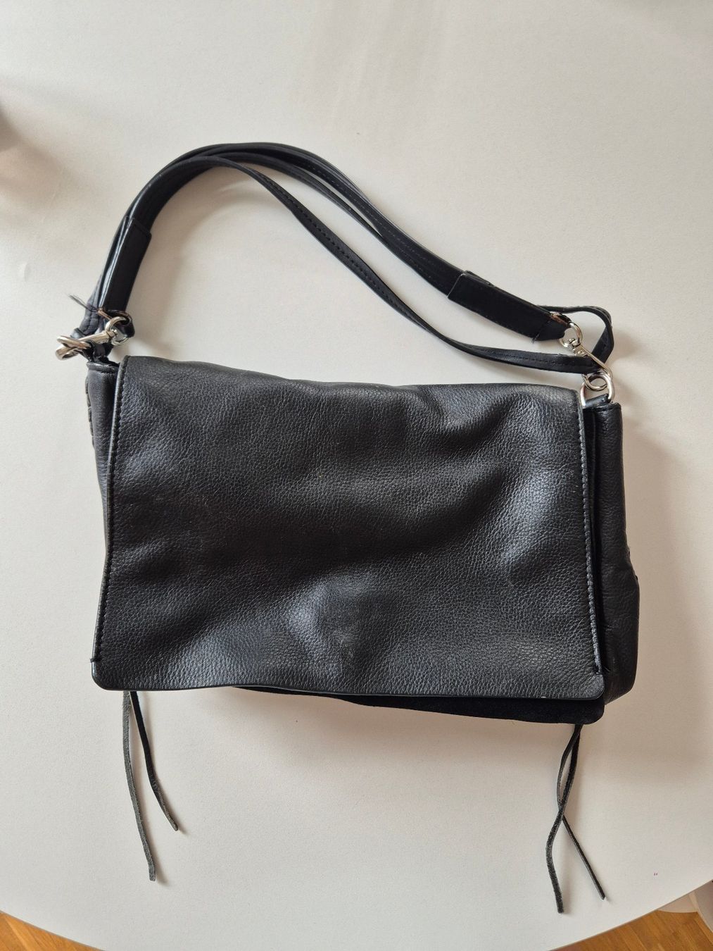 Zara Sacs: Ledertasche, Schwarz – D'occasion à Basel par gel_7ns8 3