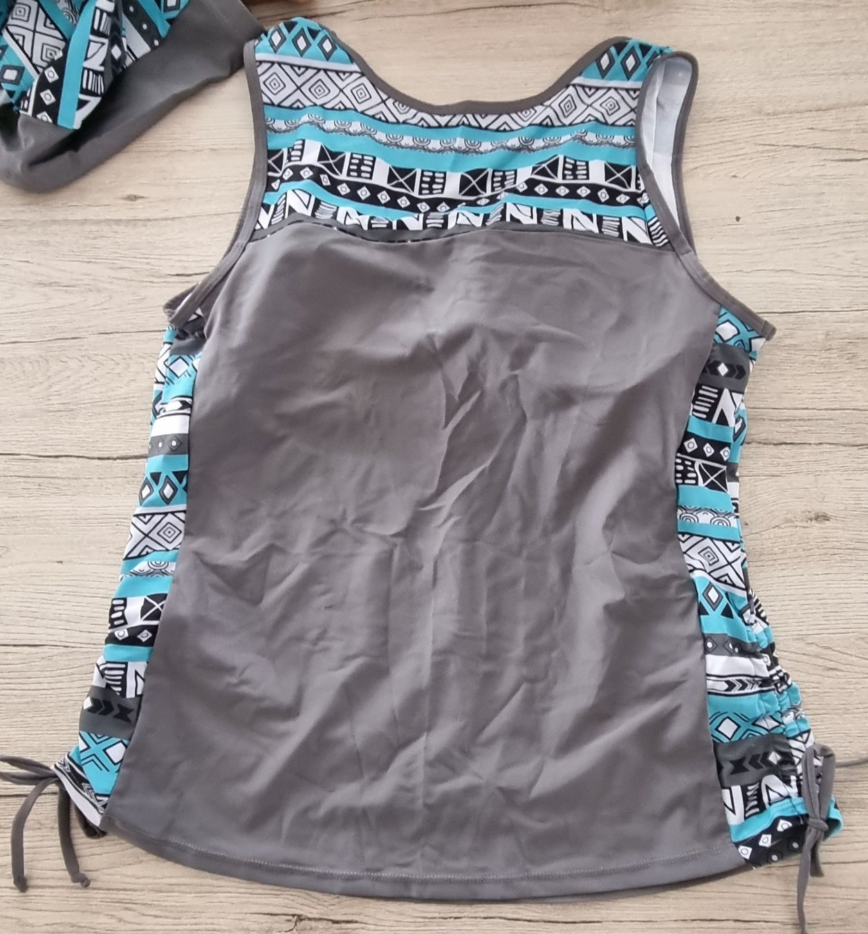 Costumi da bagno & Bikini: Tankini mit Muster, Gr. XXL – Nuovo (secondo la descrizione) da Grossdietwil venduto da GNOM313 2
