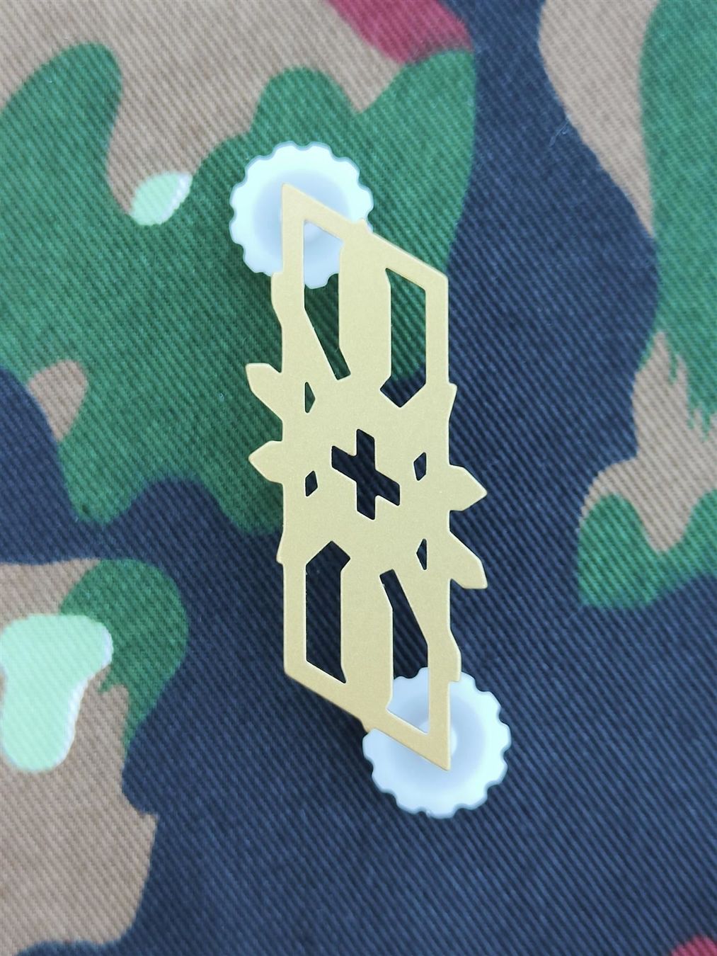 Placchette & Badge: Abzeichen Generalstabsoffizier V1 – Usato da Bauma venduto da SwissMilitaria