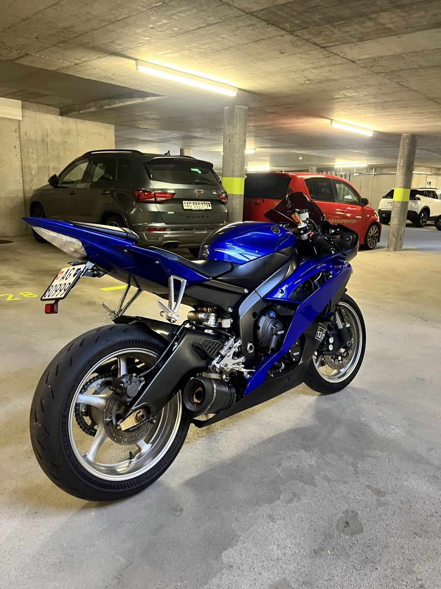 Yamaha Strada: Yamaha R6 RJ15 35kw – Usato da Schöftland venduto da Puch_46 3