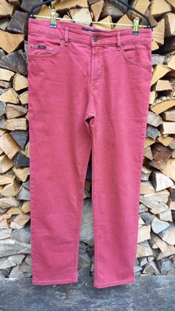 Brax Hose Modell Carlos Farbe Rot Grösse 34/34 neuwertig