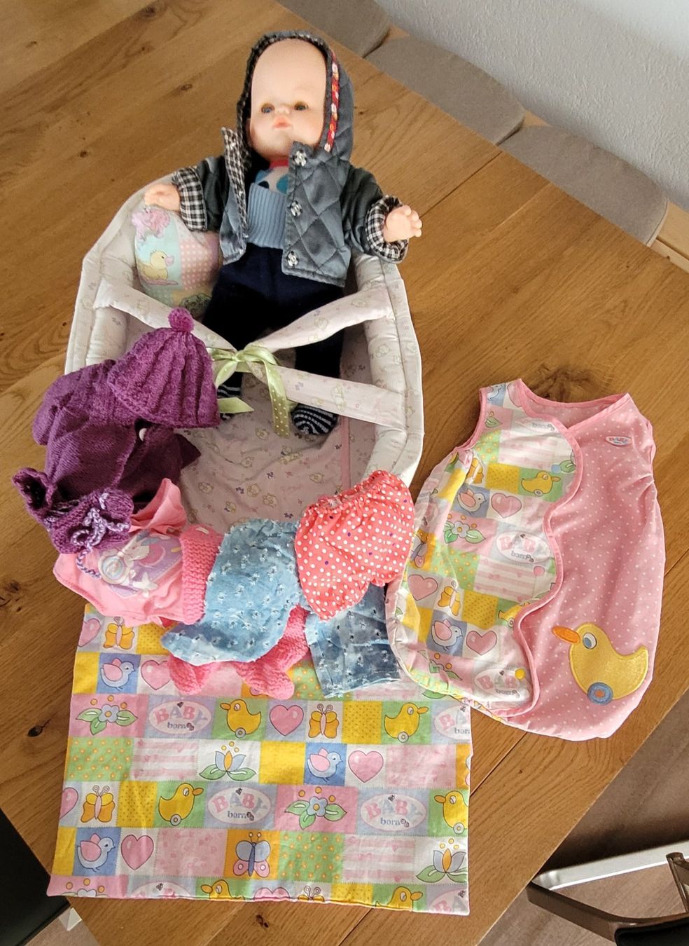 Bambole: Puppe mit Tragtasche – Usato da Flawil venduto da airport01 1
