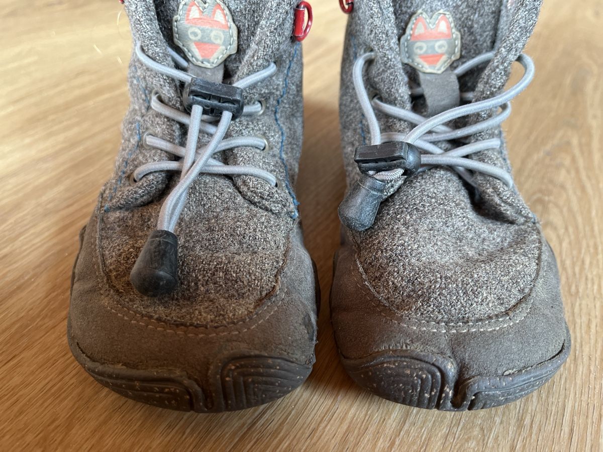 Wildling Scarpe per ragazzi: Wildling Wolle Lupa Gr. 24 – Usato da Zürich venduto da nisone 4