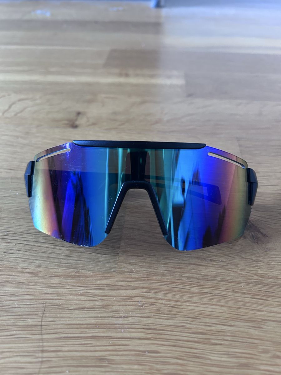 Occhiali & Lenti: Sonnenbrille (Einfach Reparierbar) – Difettoso da Hinteregg venduto da jhv_2bt9