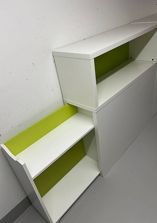 Regale: Regal mit seitl. Auszug – Gebraucht aus Hünenberg von fgg_v79c 2