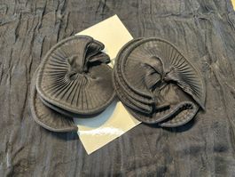 2 Arrey kono Broschen (Lot 63)