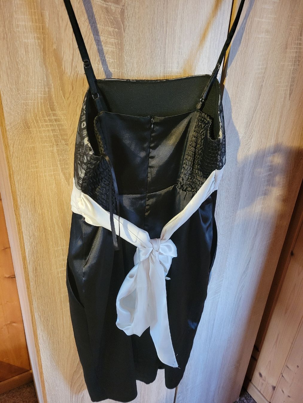 Vestiti: Cockteil Kleid Damen – Usato da Hundwil venduto da Hans.k1584 1