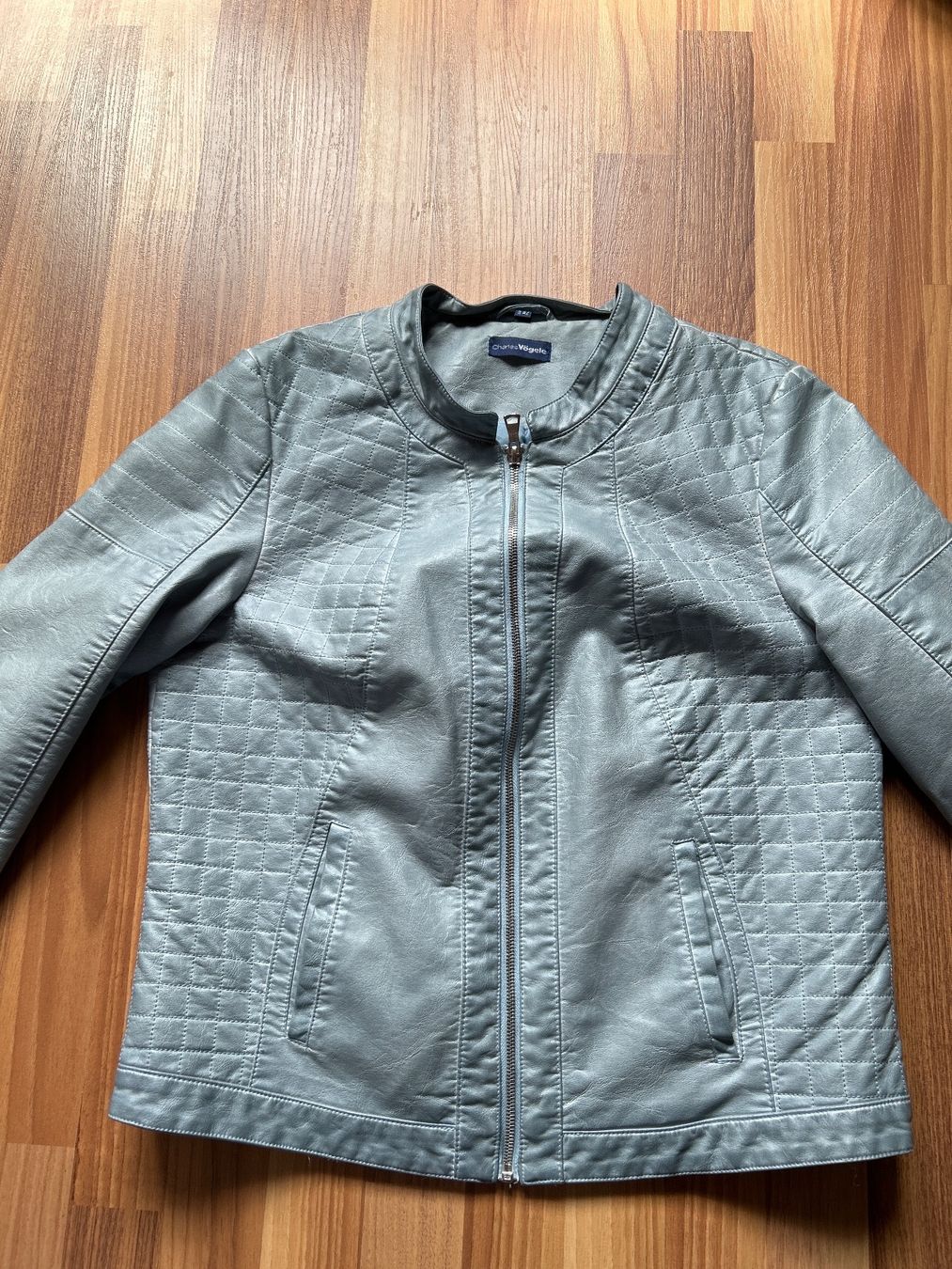Giacche: Kurze Jacke - Kunstleder – Usato da Villnachern venduto da RicardoMary 1