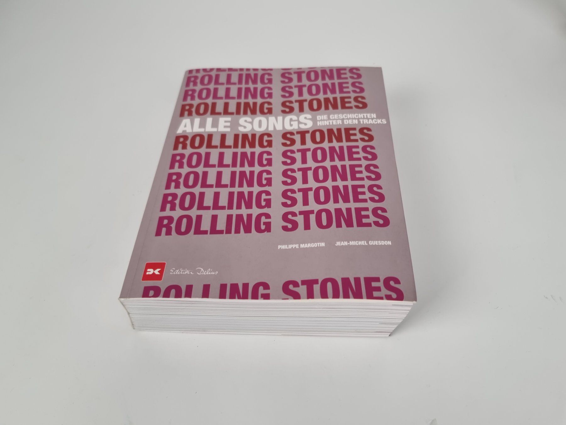 Libri: Buch: Rolling Stones, Alle Songs – Usato da Urtenen-Schönbühl venduto da Restwert_Schoenbuehl
