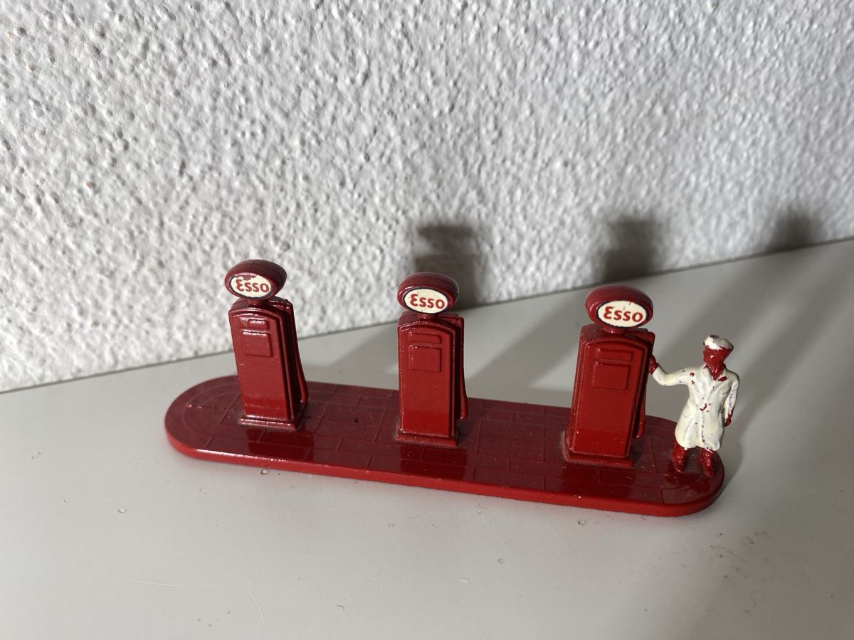 Lesney Voitures modèles: Lesney gasoline station – D'occasion à Winterthur par ben_9vxx