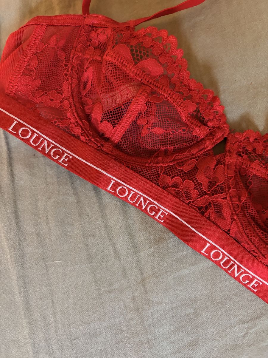 Altra biancheria intima: Lounge BH rot Spitze Grösse 70A – Usato da Kleinlützel venduto da chi_97y8 1