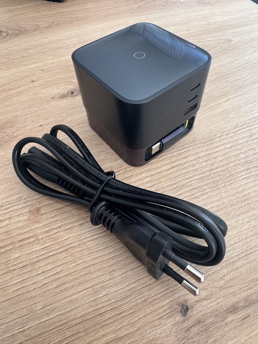Caricabatterie: Baseus GaN6 Pro 100W Cube – Nuovo (secondo la descrizione) da Niederbipp venduto da Bidhub 1