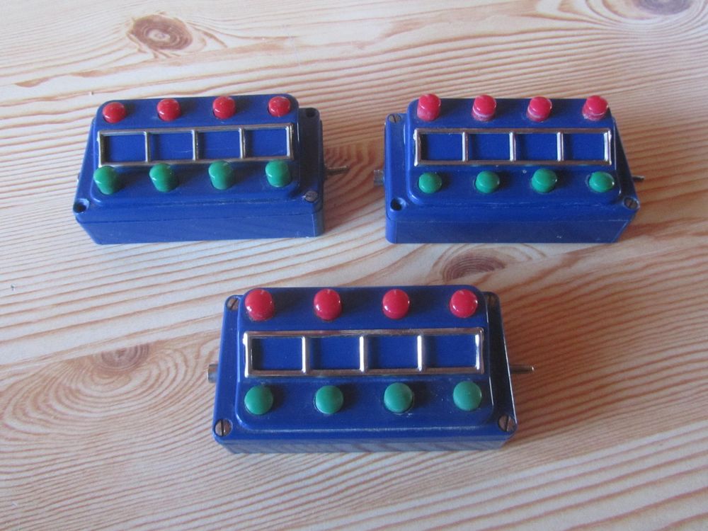 Märklin 7070 475/4 Steuerungszubehör Vice-Pult Pupitre de Commande Bon