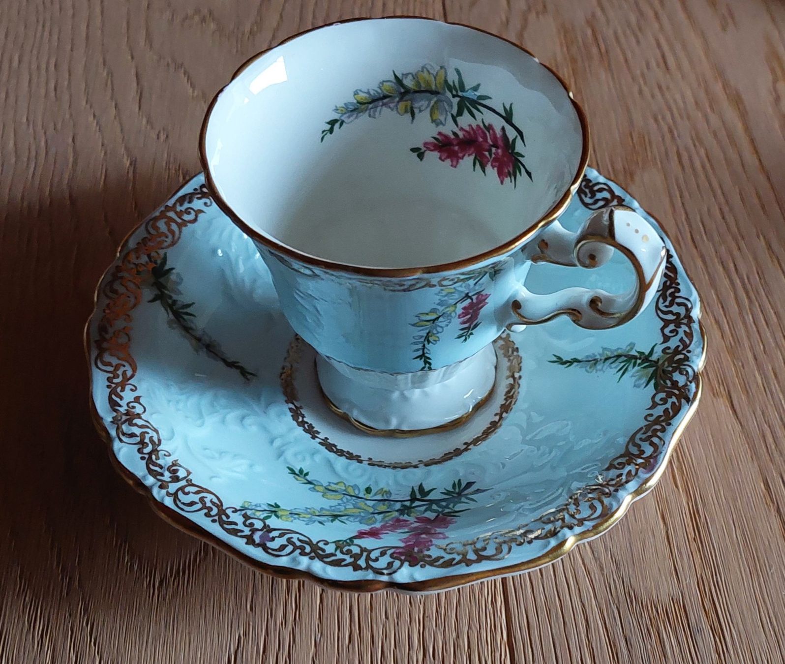 Tazze: Teetasse mit Unterteller, England – Usato da Lyss venduto da Nase