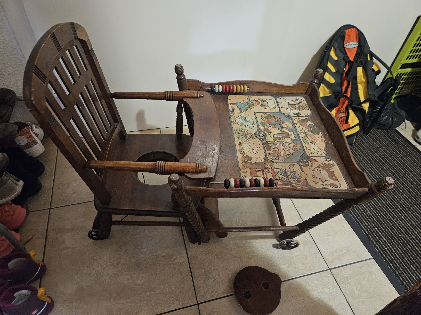 Chaises: kinderstuhl  antik – D'occasion à Schwellbrunn par Omega-alpha 1