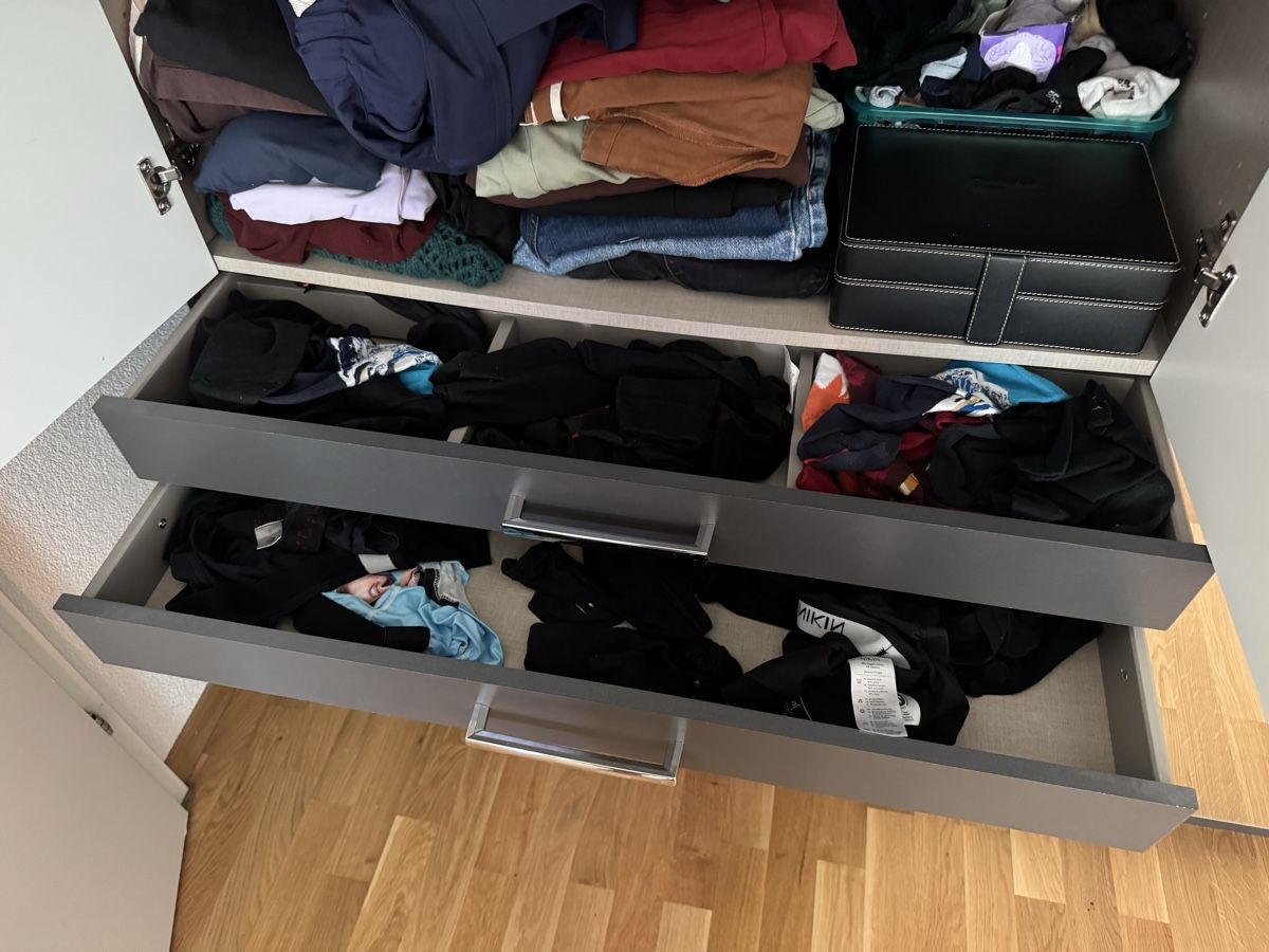 Armoires: Kleiderschrank – D'occasion à Bern par CheetahPaw 3