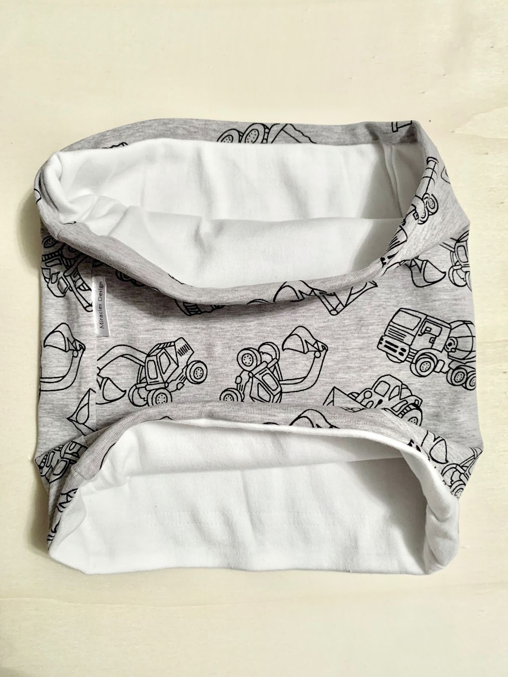 Sonstige Jungenkleidung: HANDMADE Schlauchschal BAUSTELLE wendbar – Neu und originalverpackt aus Emmenbrücke von swissmade-miracles 3