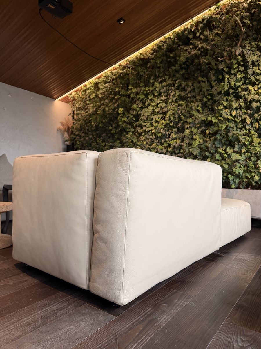 Sofas: Cassina Mex Sofa – Gebraucht aus Oberuzwil von artsilvan 6