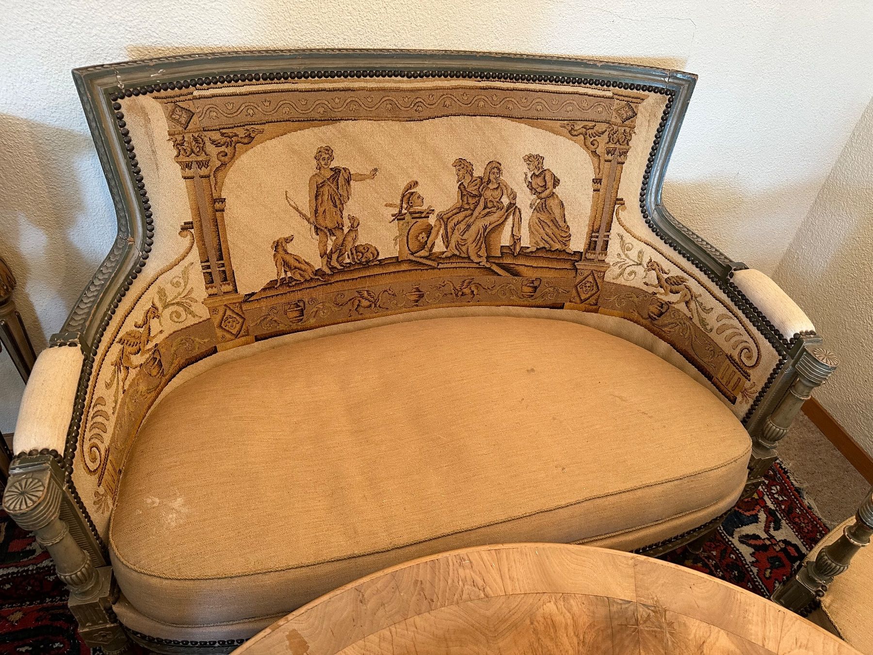 Sofas: Sofagarnitur Louis XV mit Tisch – Gebraucht aus Russikon von Cholo007 1